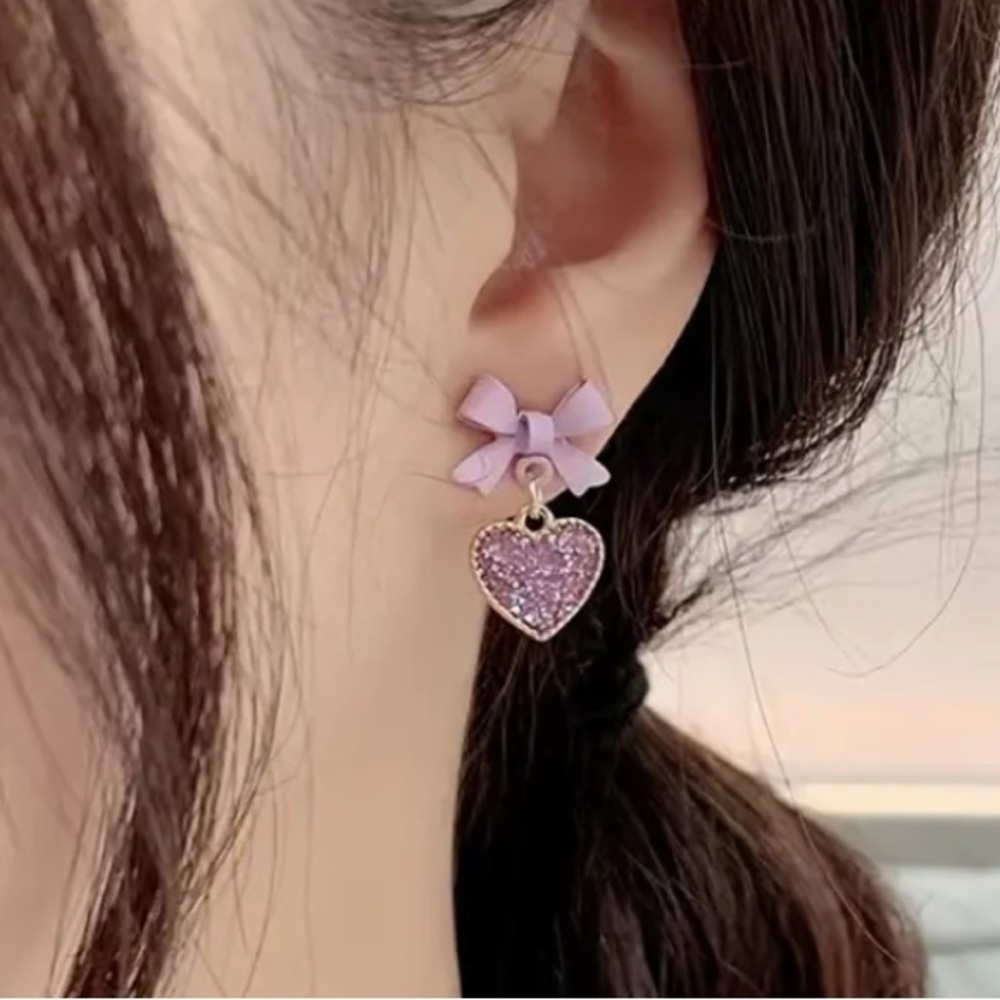 Mother’s Day or Valentine’s day Purple bling heart with bow earrings for women
